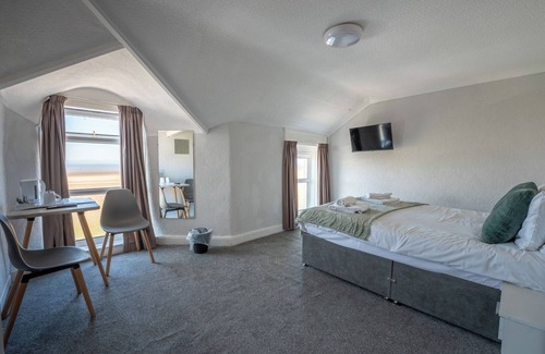 Morecambe Hotel | The Clifton Hotel