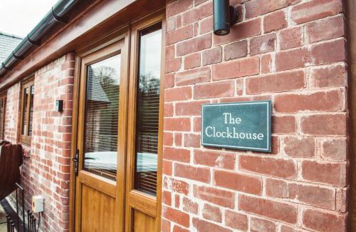 Montgomery House | The Clockhouse