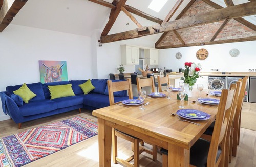 Montgomery Cottage | The Clockhouse