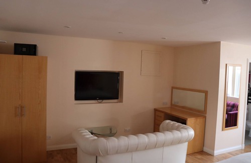 Nairn Hotel | The Clubhouse B&B
