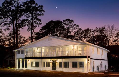 Murrells Inlet House | The Clubhouse Murrells Inlet