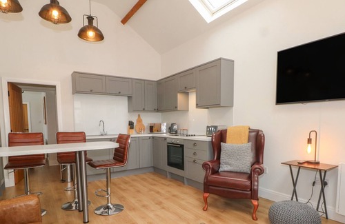 Hambleton Cabin | THE COACH HOUSE, pet friendly in Hambleton, Lancashire