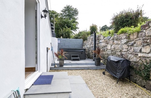 Penally House | The Coach House - 3 Bedroom - Penally - Tenby