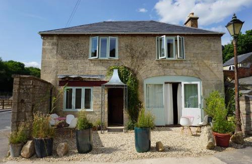 Woodchester Apartment | The Coach House and The Stable