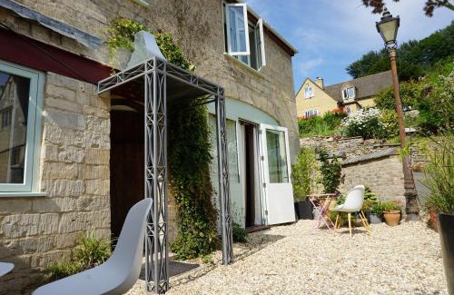 Woodchester Apartment | The Coach House and The Stable
