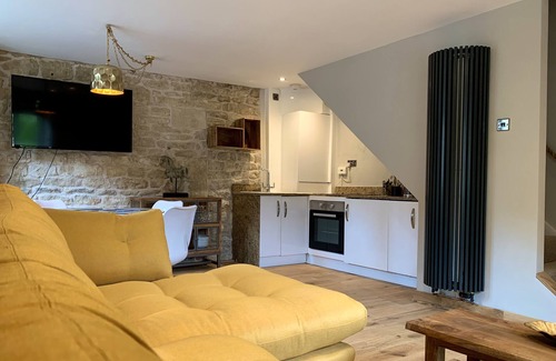 Woodchester Apartment | The Coach House and The Stable