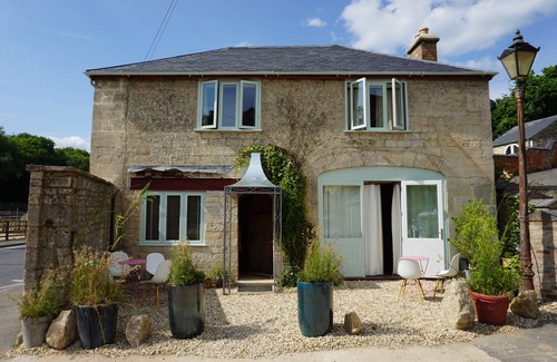 Woodchester Apartment | The Coach House and The Stable