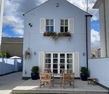 Montpellier House | The Coach House