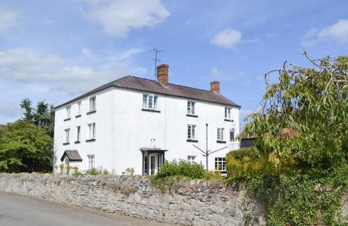 Craven Arms House | The Coach House