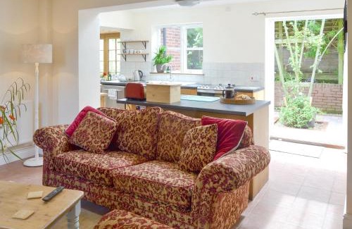 Great Ryburgh House | The Coach House