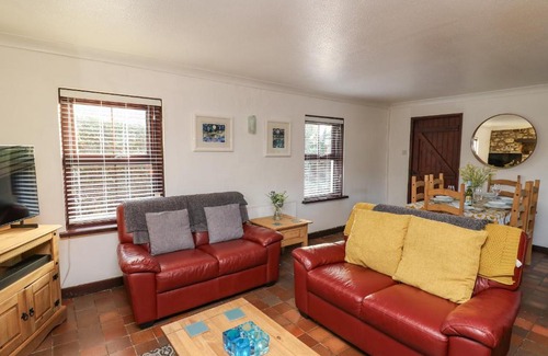St Brides House | The Coach House