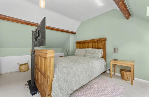 Malvern House | The Coach House