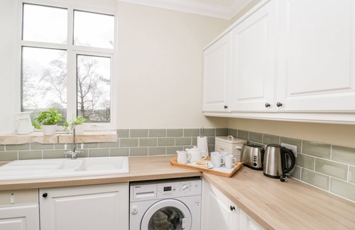 Box Cottage | The Coach House