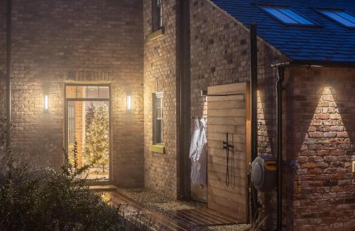 Ripon House | The Coach House & Stables