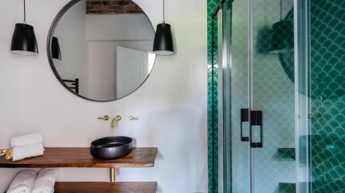 Ripon House | The Coach House & Stables