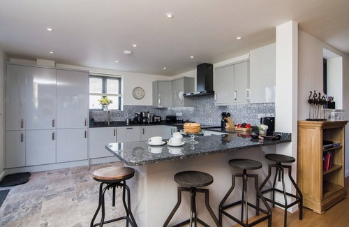 Sandwich Cottage | The Coach House - UKC2772