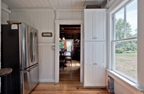 Cape Elizabeth Cottage | The Coastal Cottage! Pet Friendly, Waterfront!