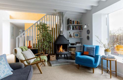 Holsworthy House | The Cob