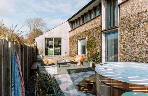 Holsworthy House | The Cob