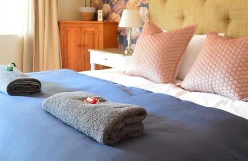 Grahamstown Apartment | The Cock House