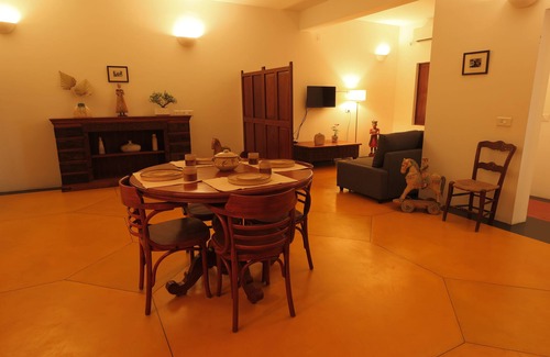 Kuilapalayam Apartment | The Colonial Courtyard