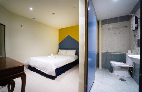 Taman Johor Jaya Hotel | The Colony by Cactus Hotel Dedap