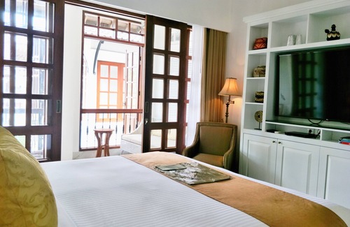 Seminyak Hotel | The Colony Hotel