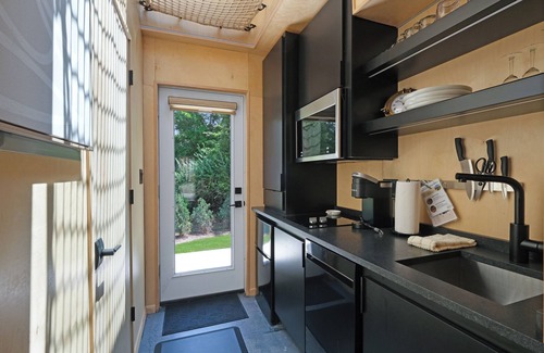 Ottawa Cabin | The Commissioner - Tiny Home