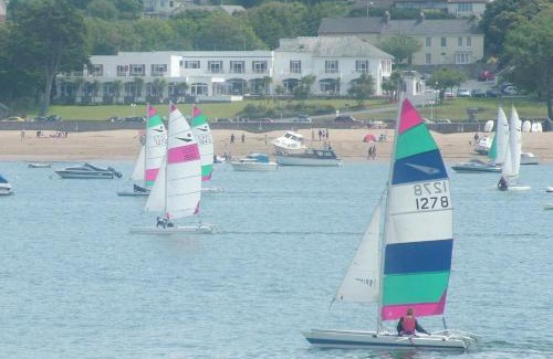 Instow Hotel | The Commodore Hotel