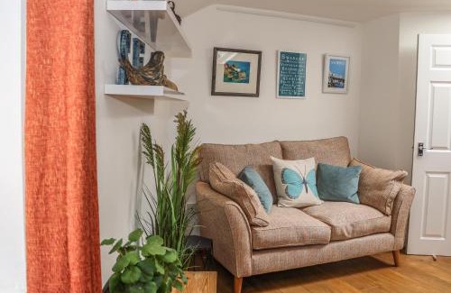 Swanage Apartment | The Compass