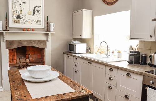 Chedworth Cottage | The Compton Cottage