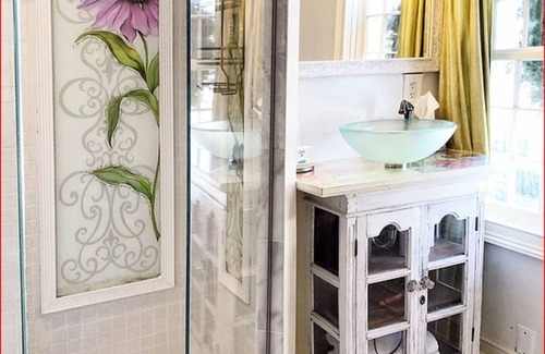 South Glastonbury Bed & Breakfast | The Connecticut River Valley Inn