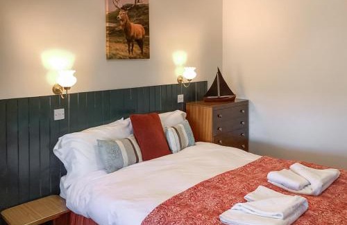 Lairg Apartment | The Cooks Apartmen - Uk48668