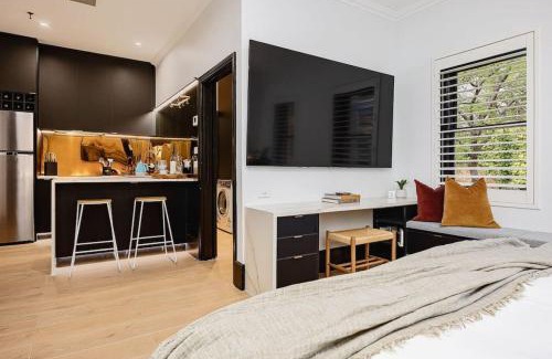 Chinatown Apartment | The Copper Bourke, 1 BR