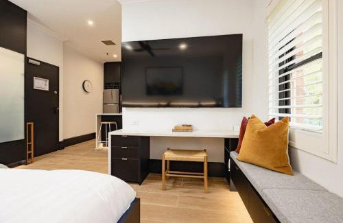 Chinatown Apartment | The Copper Bourke, 1 BR