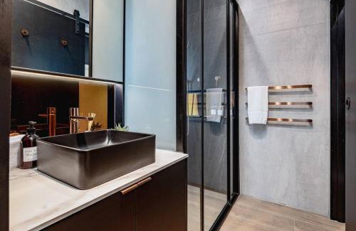 Chinatown Apartment | The Copper Bourke, 1 BR