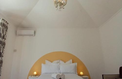 La Preneuse Apartment | The Coral House