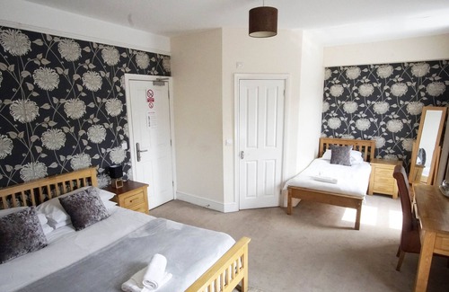 Frome Hotel | The Corner House