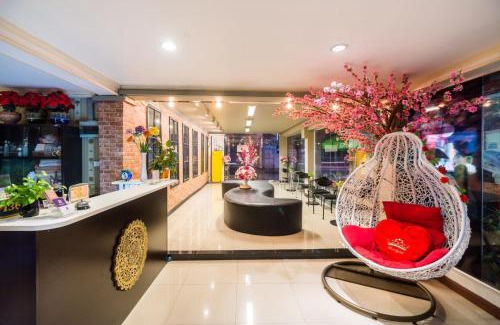 Samsen Nok Hotel | The Corner Ratchada