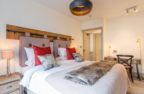 Tavistock Hotel | The Cornish Arms