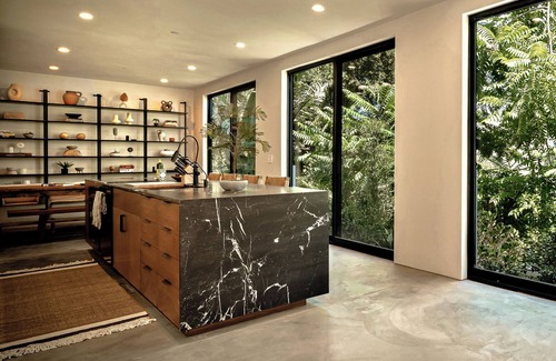 Malibu House | The Corral House Malibu. Relax. Rejuvenate. Create.