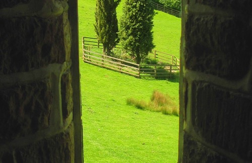 Sibford Gower Cottage | The cosiest and quaintest haven for couples, near Great Tew
