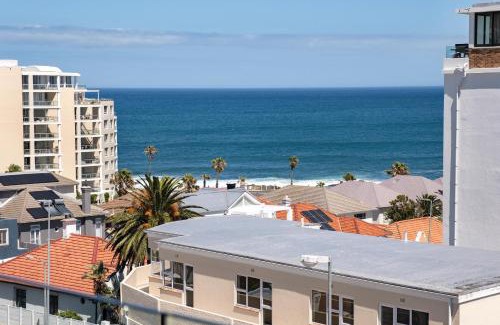 Sea Point Apartment | The Cosmo Luxury Suites by Totalstay