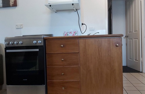 Rockhampton Hotel | The Cosmopolitan Motel and Serviced Apartments