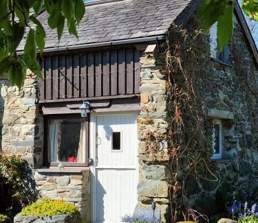 Llanegryn House | The Cosy Pad Glan Y Morfa Bach