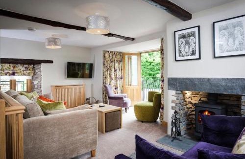 Troutbeck House | The Cosy Peacock