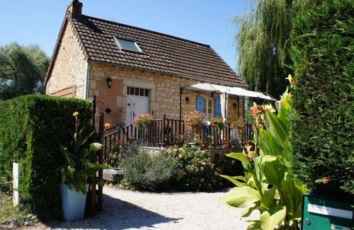 Hautefort House | The Cottage (2 Bedrooms, Sleeps 4/6)
