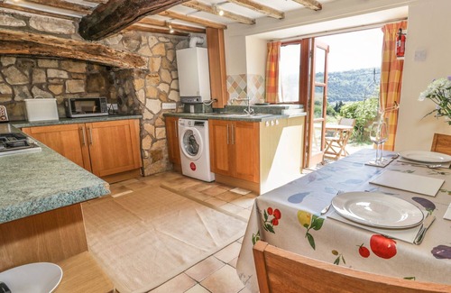 Trevor Cottage | THE COTTAGE, character holiday cottage, with a garden in Llangollen