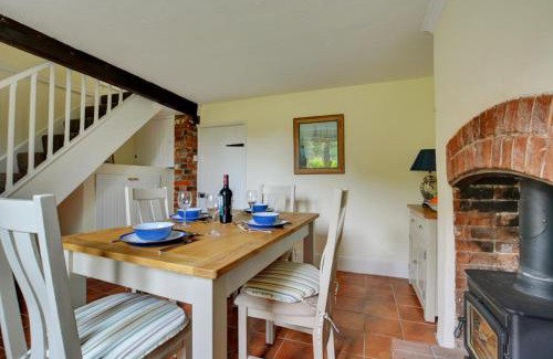Irstead House | The Cottage