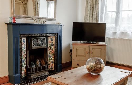 Wells House | The Cottage